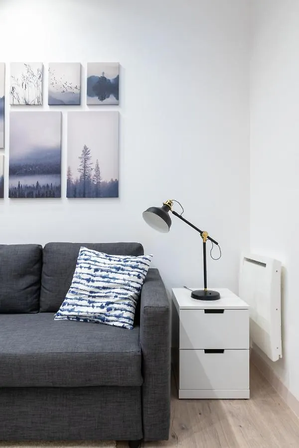 Cozy Studio Apartment 5 Min From Camp Nou Βαρκελώνη