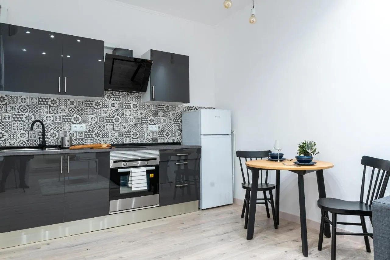 Cozy Studio Apartment 5 Min From Camp Nou Βαρκελώνη Ισπανία