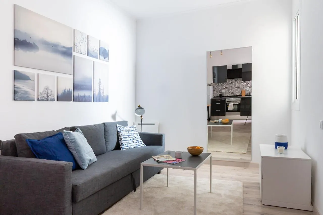 Cozy Studio Apartment 5 Min From Camp Nou Βαρκελώνη
